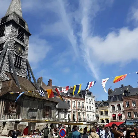 Luckey Homes - Rue Eugene Boudin Honfleur